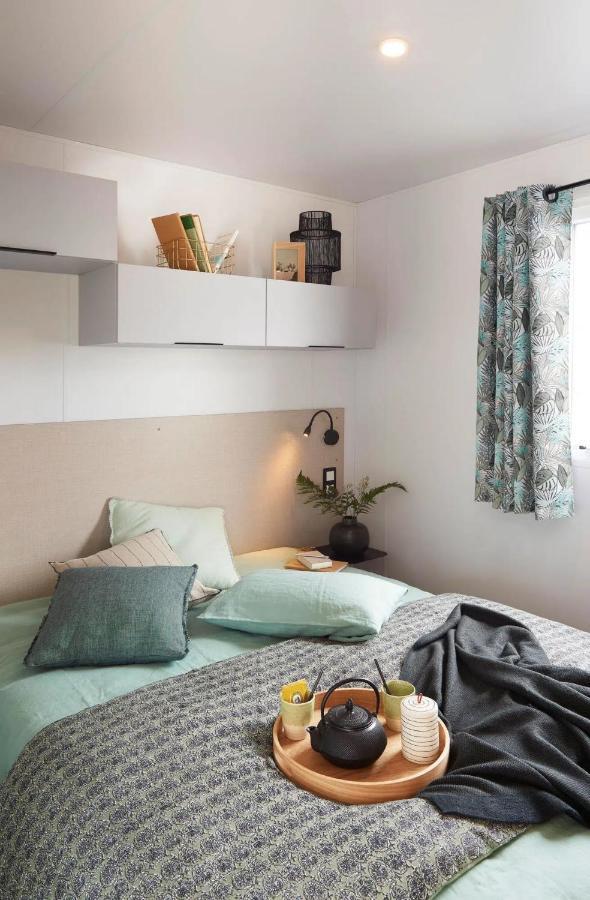 Camping Le Village De La Mer Les Moutiers Экстерьер фото